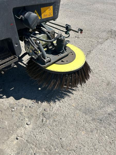 Schmidt Clingo 500 Compact 400 - Подметально-уборочная машина: фото 4 Schmidt Clingo 500 Compact 400 - Подметально-уборочная машина: фото 4
