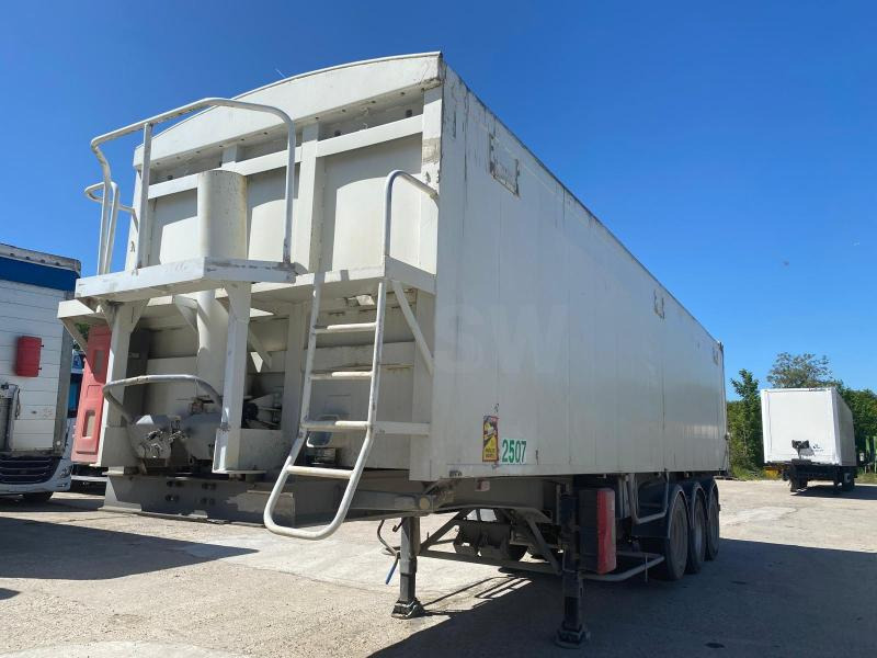 Stas - Самосвальный полуприцеп: фото 3 Stas - Самосвальный полуприцеп: фото 3