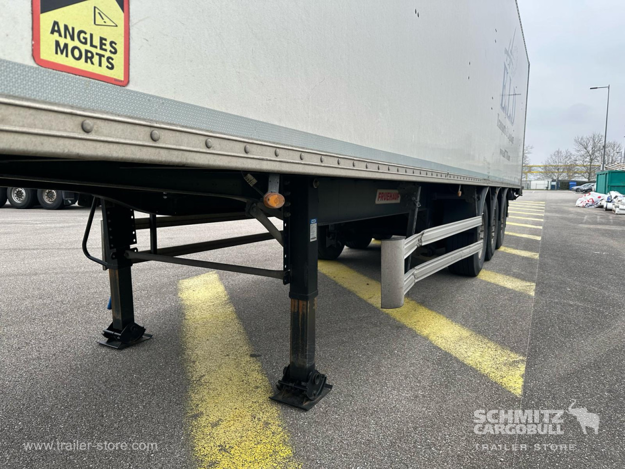 Полуприцеп-фургон FRUEHAUF Dryfreight Standard Roller shutter door: фото 12