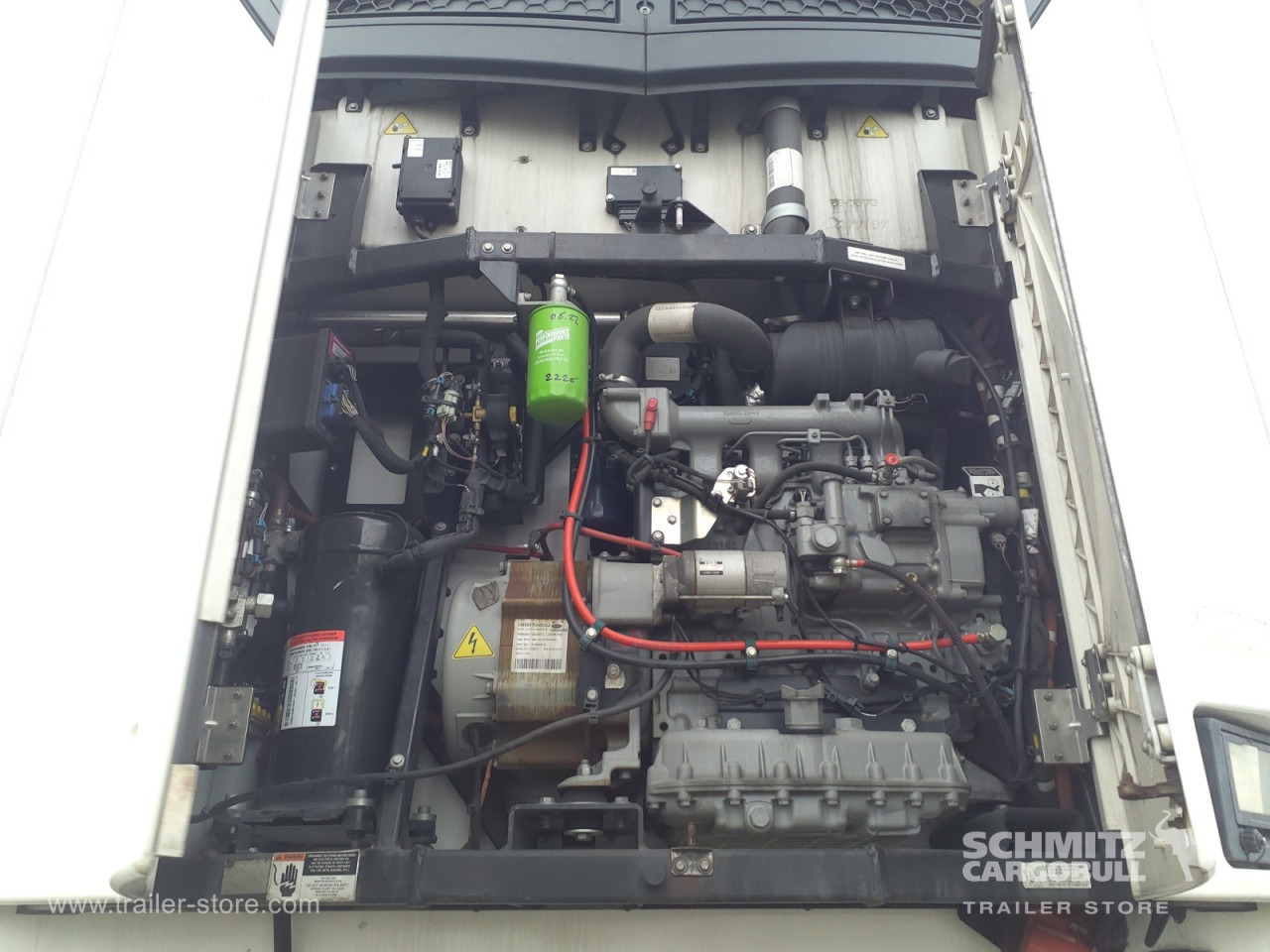 LAMBERET Reefer Multitemp Taillift - Изотермический полуприцеп: фото 2 LAMBERET Reefer Multitemp Taillift - Изотермический полуприцеп: фото 2