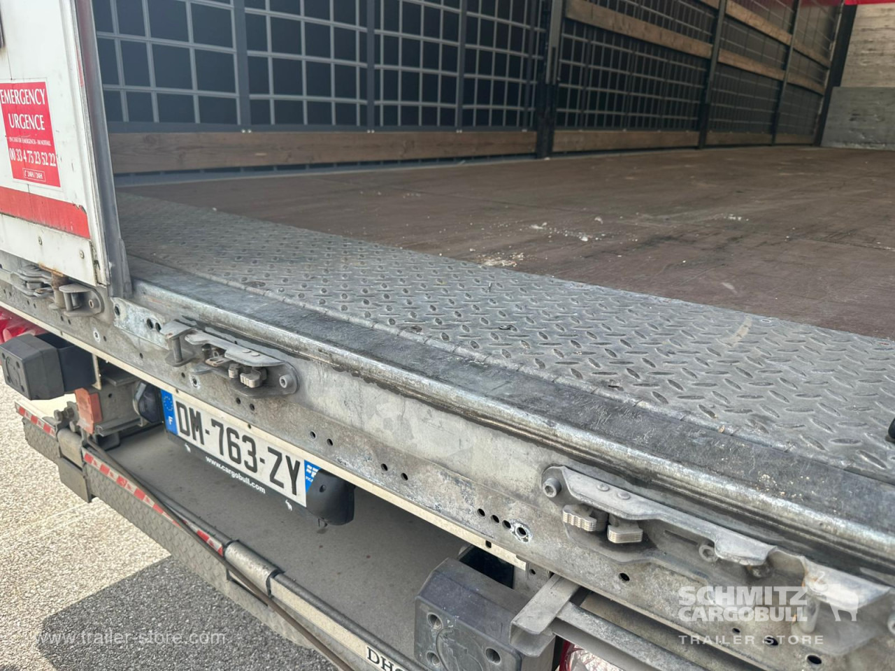 SCHMITZ Curtainsider Standard - Тентованный полуприцеп: фото 4 SCHMITZ Curtainsider Standard - Тентованный полуприцеп: фото 4