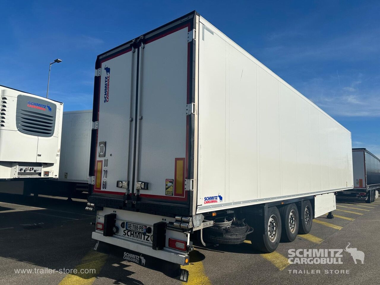 SCHMITZ Reefer Standard - Изотермический полуприцеп: фото 2 SCHMITZ Reefer Standard - Изотермический полуприцеп: фото 2
