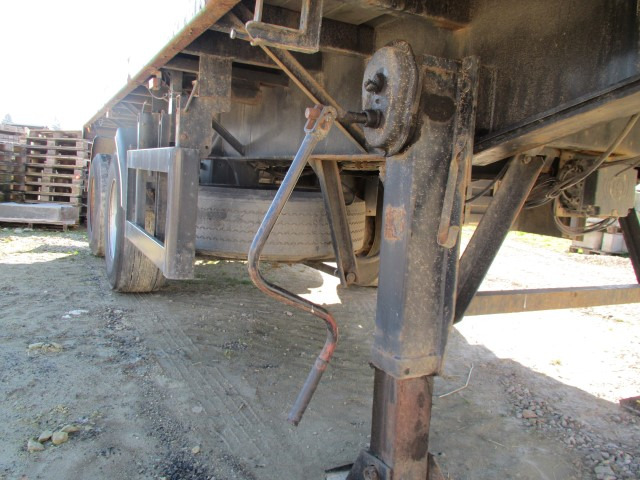 Полуприцеп бортовой/ Платформа Blumhardt ZK 5826: фото 8