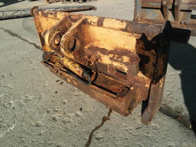 CASE 821 - Schnellwechsler Radlader - Сцепное устройство для Строительной техники: фото 1 CASE 821 - Schnellwechsler Radlader - Сцепное устройство для Строительной техники: фото 1