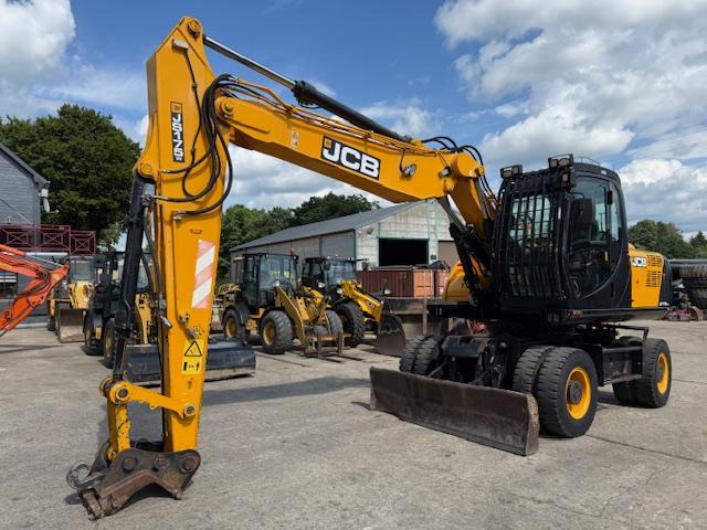 JCB JS 175 W+ - Колёсный экскаватор: фото 1 JCB JS 175 W+ - Колёсный экскаватор: фото 1