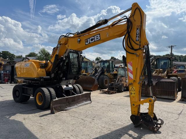 JCB JS 175 W+ - Колёсный экскаватор: фото 2 JCB JS 175 W+ - Колёсный экскаватор: фото 2