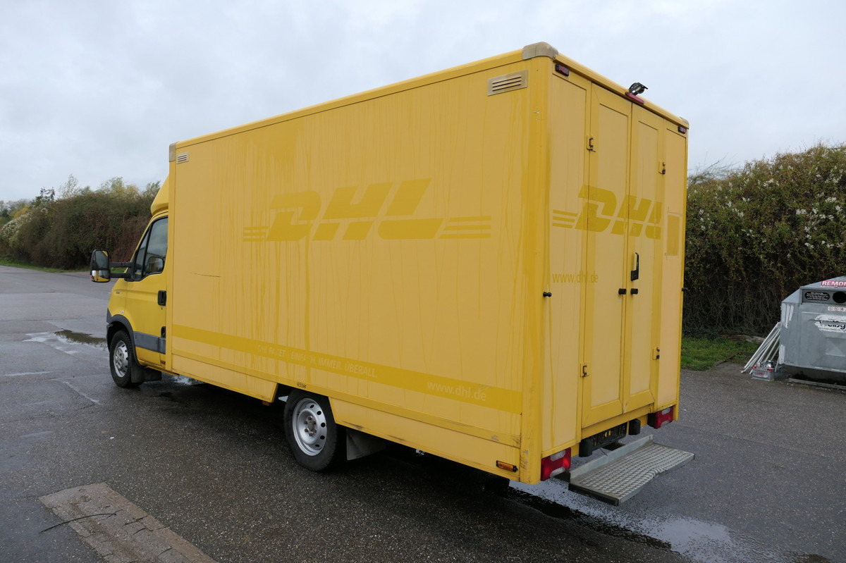 IVECO Daily 35 S11 C30C AUTOMATIK KAMERA Regale LUFT-E - Малотоннажный фургон: фото 4 IVECO Daily 35 S11 C30C AUTOMATIK KAMERA Regale LUFT-E - Малотоннажный фургон: фото 4