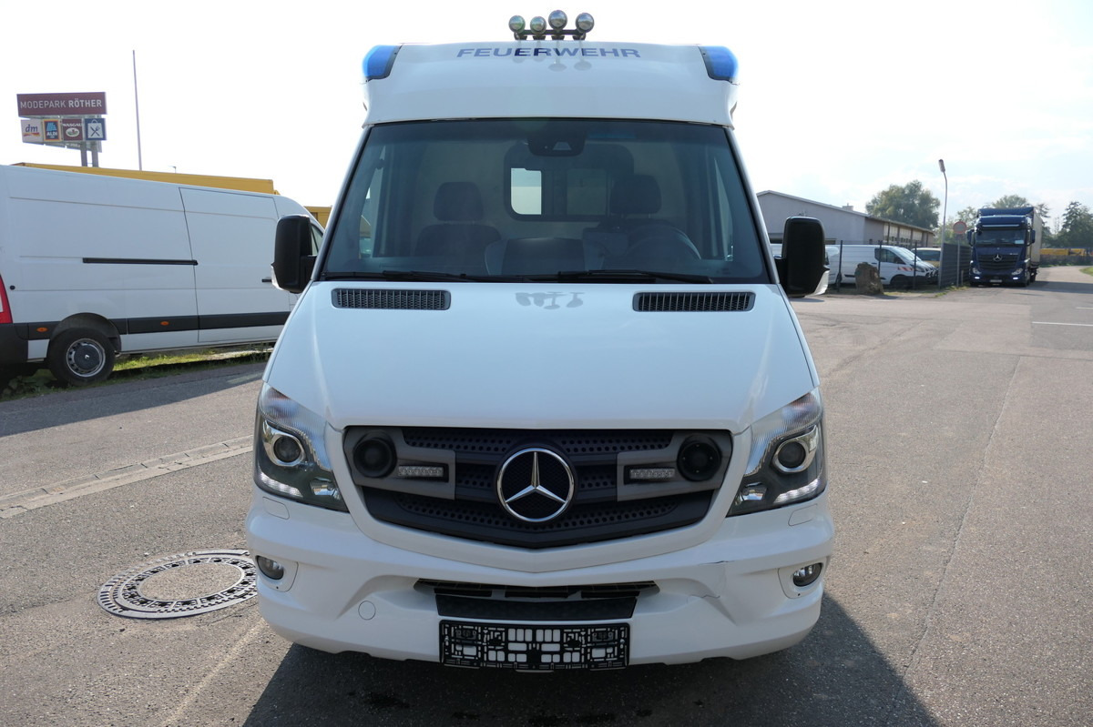 MERCEDES-BENZ 319 Sprinter 6-Zylinder Rettungswagen Strobel - Машина скорой помощи: фото 2 MERCEDES-BENZ 319 Sprinter 6-Zylinder Rettungswagen Strobel - Машина скорой помощи: фото 2