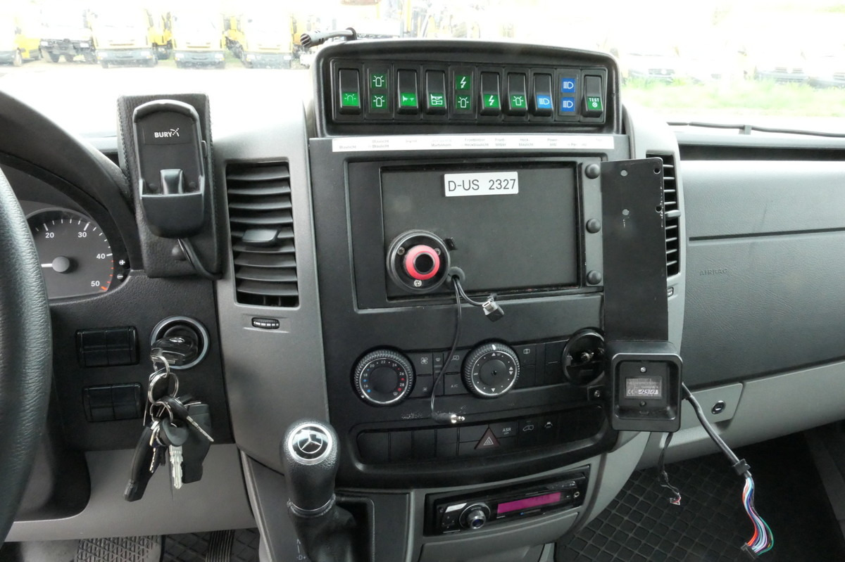 MERCEDES-BENZ Sprinter 519 CDI Klima Krankenwagen в лизинг MERCEDES-BENZ Sprinter 519 CDI Klima Krankenwagen: фото 20