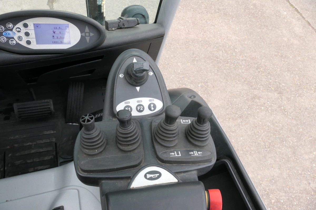 Мобильный вилочный погрузчик STILL RX 20-18P/H 4-RAD Lange Gabeln: фото 7 Мобильный вилочный погрузчик STILL RX 20-18P/H 4-RAD Lange Gabeln: фото 7