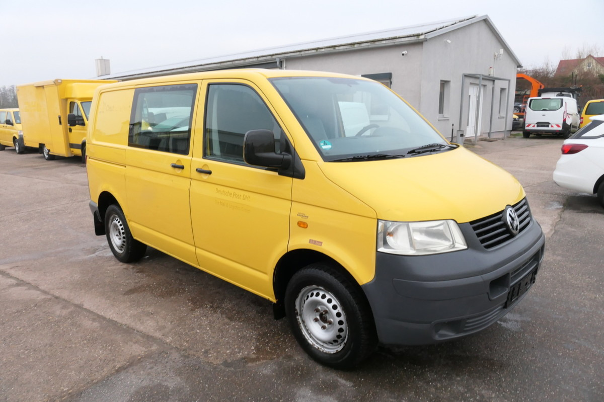 VW T5 Transporter 1.9 TDI PARKTRONIK 2xSCHIEBETÜR - Легковой фургон: фото 3 VW T5 Transporter 1.9 TDI PARKTRONIK 2xSCHIEBETÜR - Легковой фургон: фото 3