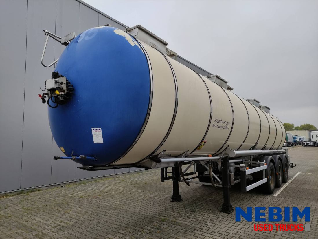 Feldbinder TSA 33.3-3 Unibloc pump electr - 3 comp. 8.000 / 2 2.500 / 3.000 Ltr. - Полуприцеп-цистерна: фото 1 Feldbinder TSA 33.3-3 Unibloc pump electr - 3 comp. 8.000 / 2 2.500 / 3.000 Ltr. - Полуприцеп-цистерна: фото 1