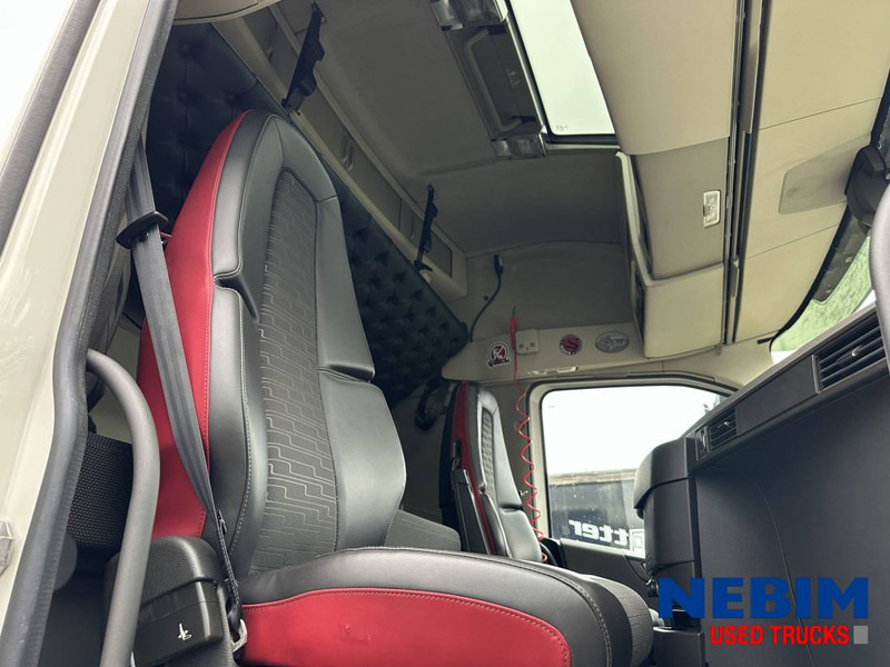 Грузовик с закрытым кузовом Volvo FH460 6x2 + TRAILER - TOP CONDITION !!: фото 6 Грузовик с закрытым кузовом Volvo FH460 6x2 + TRAILER - TOP CONDITION !!: фото 6