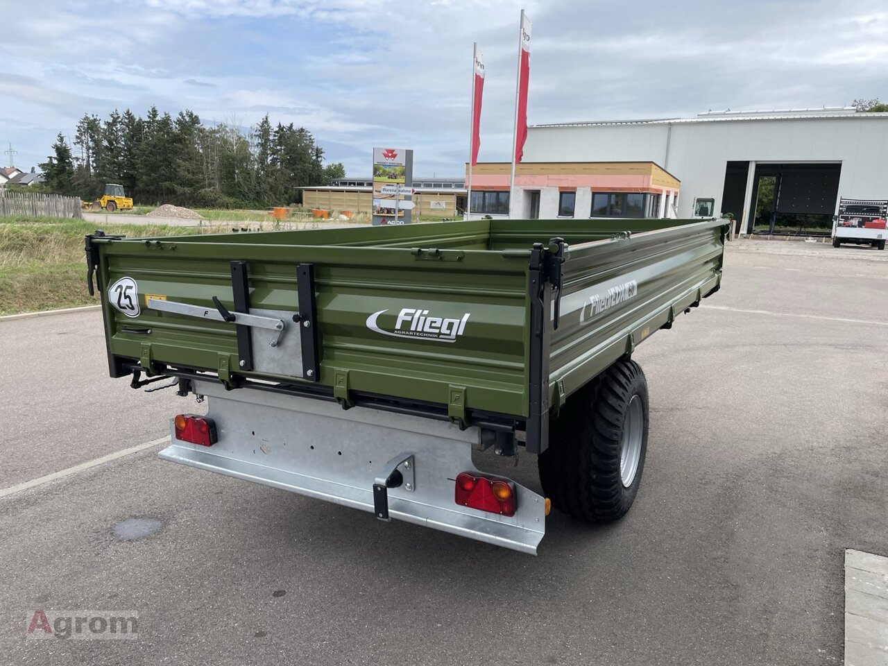 Fliegl EDK 60 FOX - Сельскохозяйственный прицеп-самосвал: фото 5 Fliegl EDK 60 FOX - Сельскохозяйственный прицеп-самосвал: фото 5