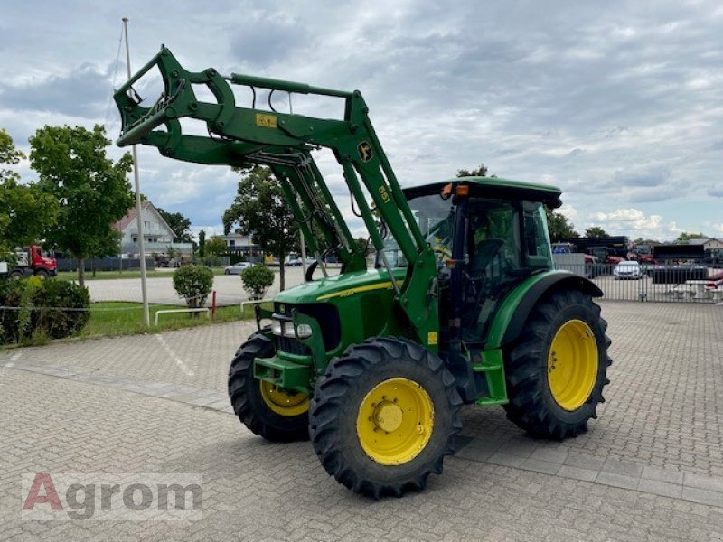 John Deere 5620 Premium - Трактор: фото 4 John Deere 5620 Premium - Трактор: фото 4