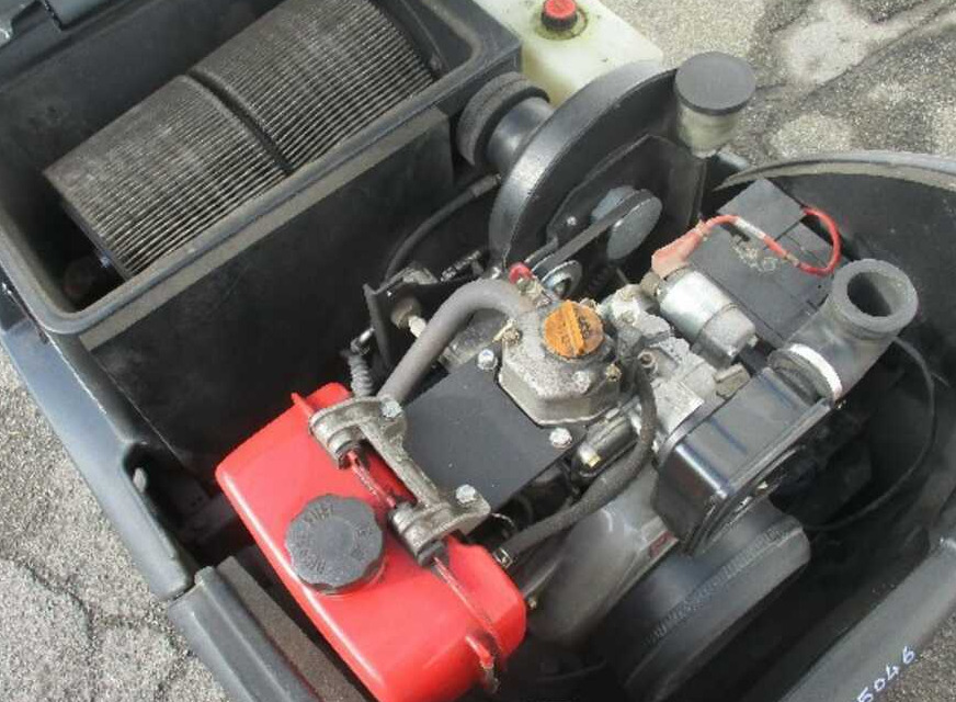 Kärcher KM 100/100 RD - Промышленная подметальная машина: фото 3 Kärcher KM 100/100 RD - Промышленная подметальная машина: фото 3