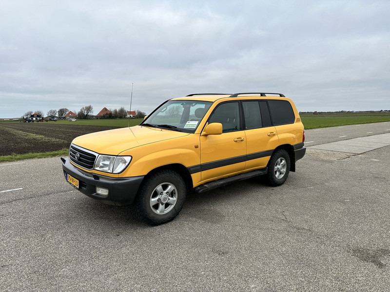 Toyota Land Cruiser - Легковой автомобиль: фото 1 Toyota Land Cruiser - Легковой автомобиль: фото 1