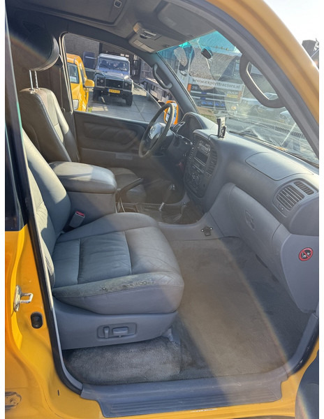 Внедорожник Toyota Land Cruiser: фото 7 Внедорожник Toyota Land Cruiser: фото 7