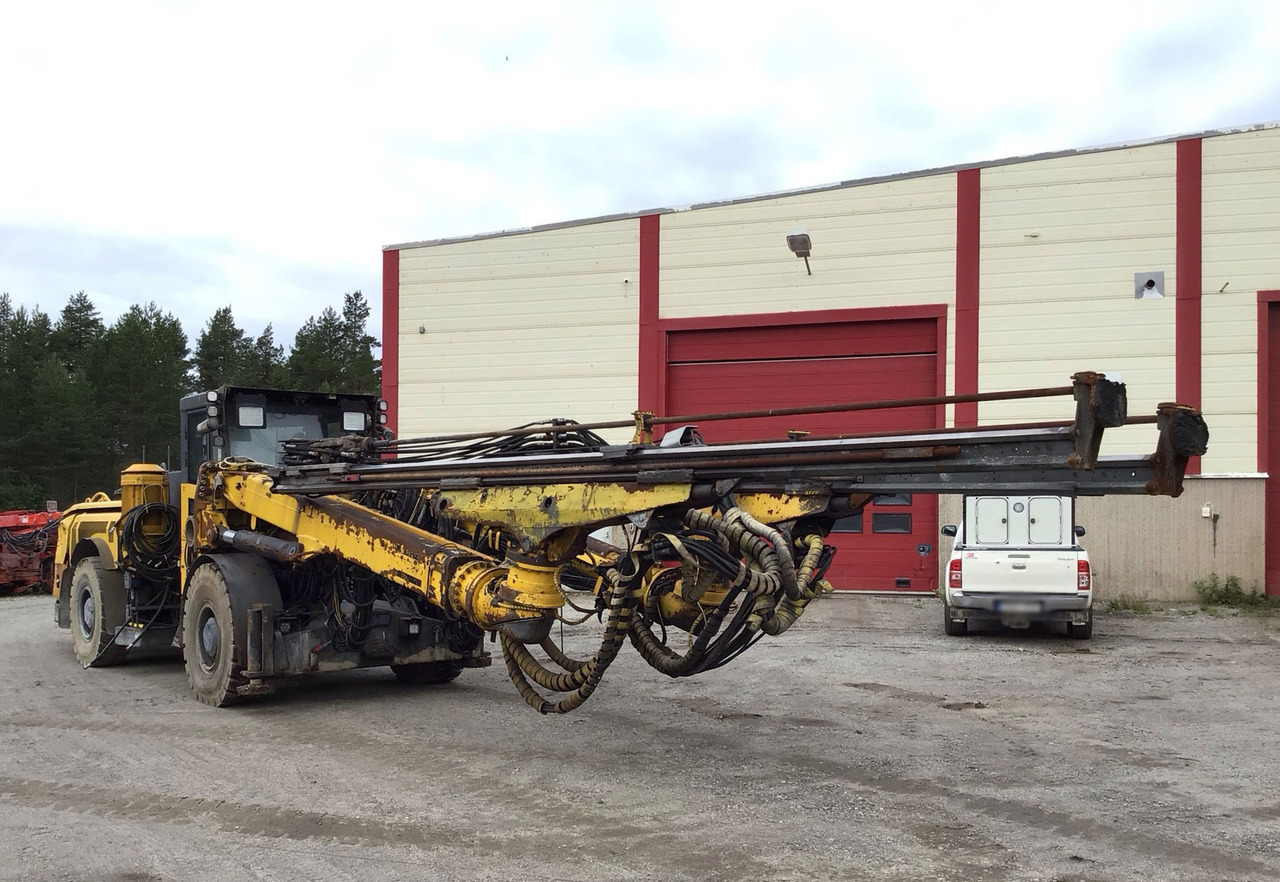 Atlas Copco E2C - Техника для горизонтального бурения: фото 4 Atlas Copco E2C - Техника для горизонтального бурения: фото 4