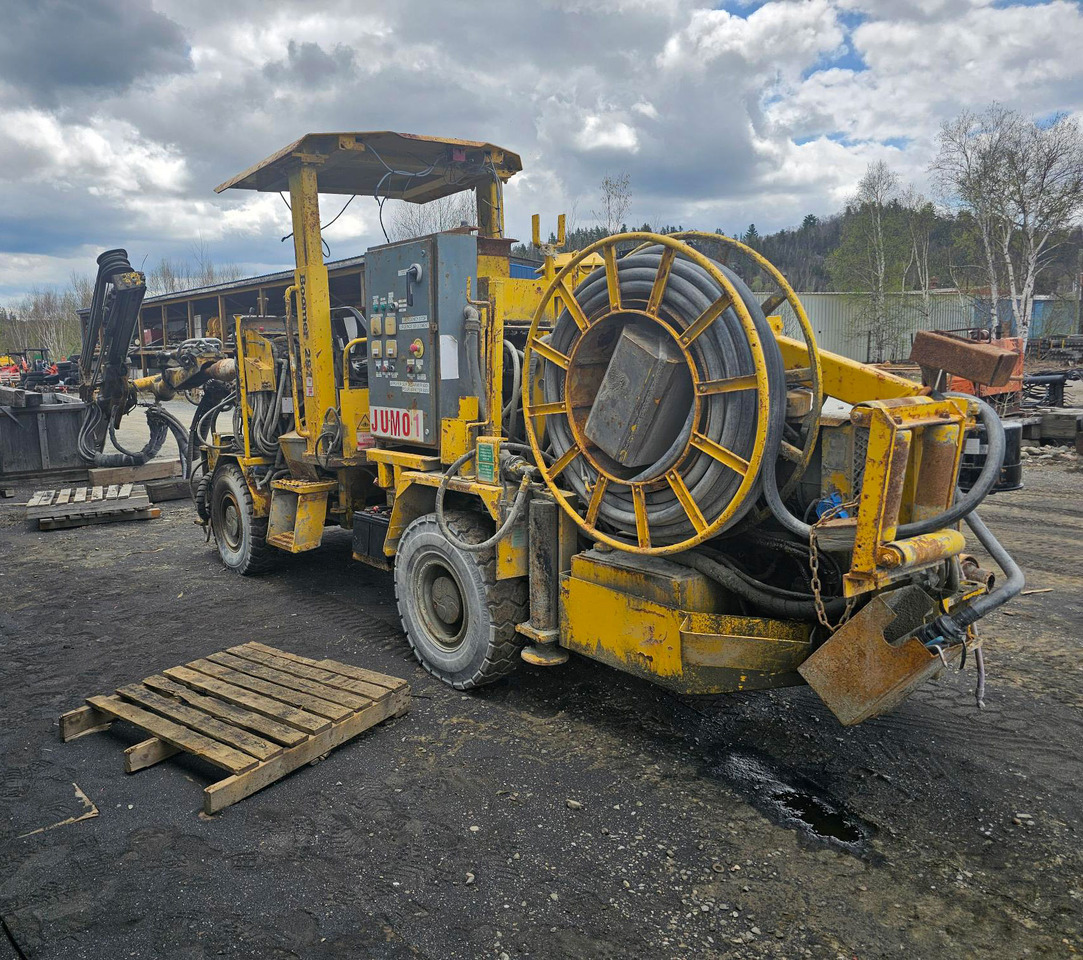 Atlas Copco Jumbo Boomer 281 - Техника для горизонтального бурения: фото 2 Atlas Copco Jumbo Boomer 281 - Техника для горизонтального бурения: фото 2