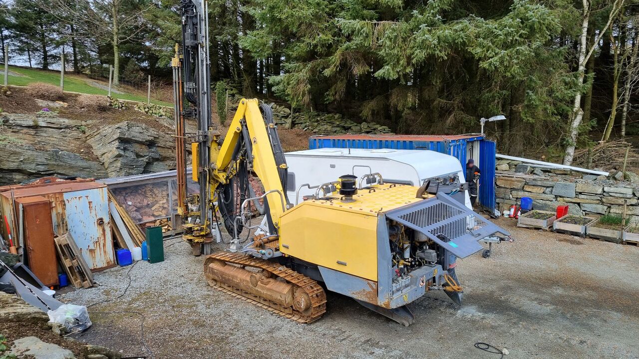 Atlas Copco ROC D7-01 RRC - Буровая машина: фото 2 Atlas Copco ROC D7-01 RRC - Буровая машина: фото 2