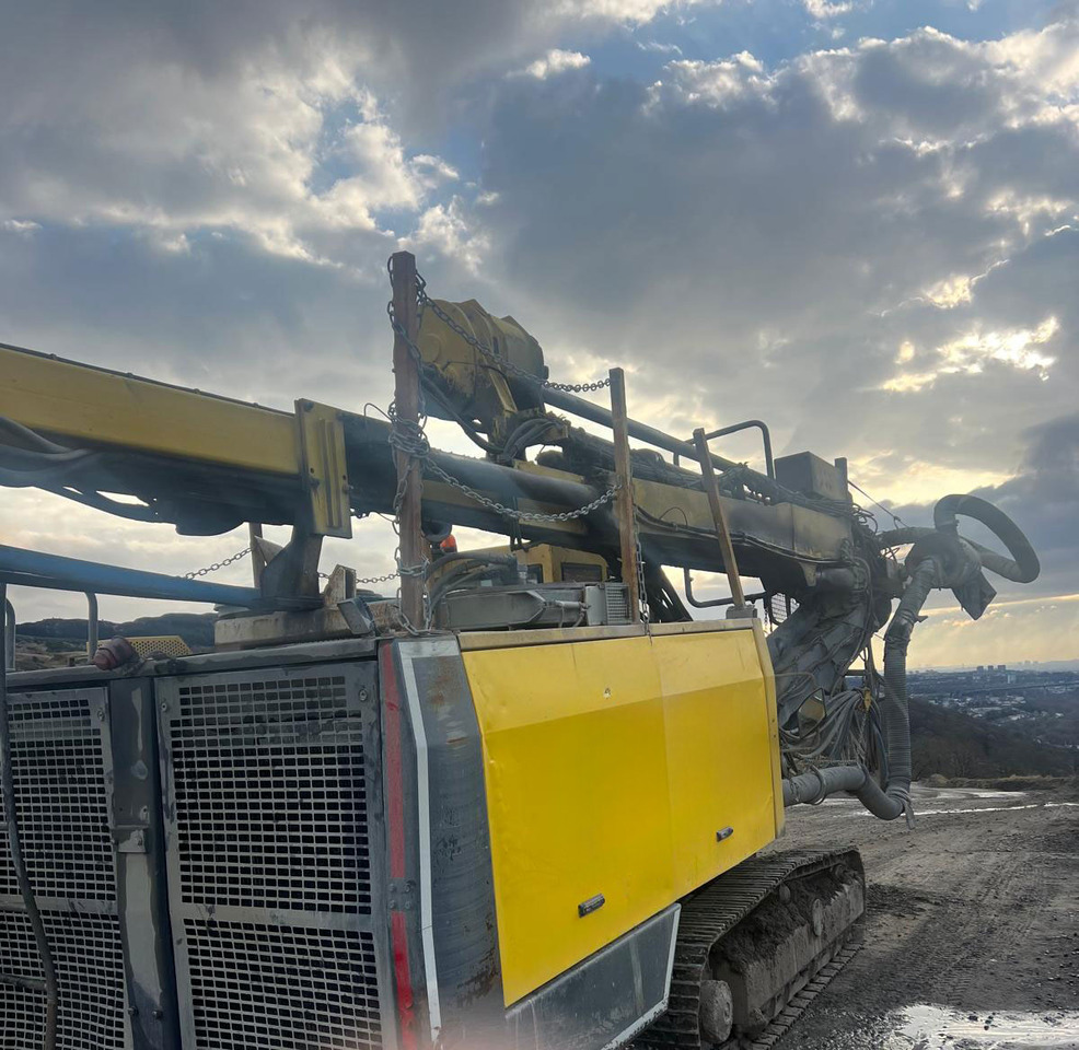 Atlas Copco ROC L8-44 - Буровая машина: фото 3 Atlas Copco ROC L8-44 - Буровая машина: фото 3