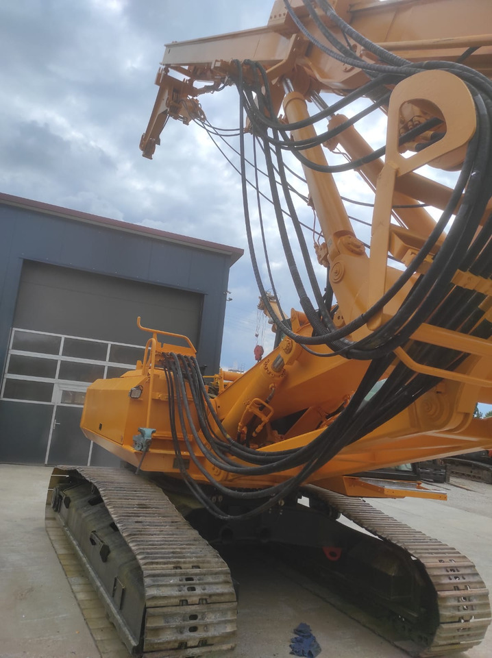Bauer BG 9H - Буровая машина: фото 3 Bauer BG 9H - Буровая машина: фото 3