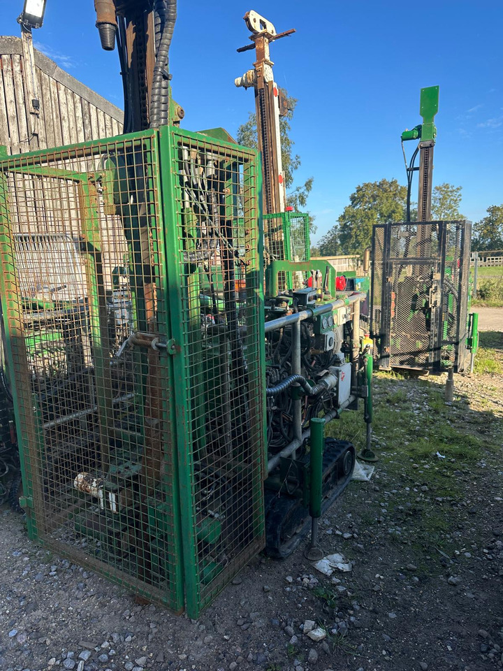 Beretta T22 - Буровая машина: фото 1 Beretta T22 - Буровая машина: фото 1