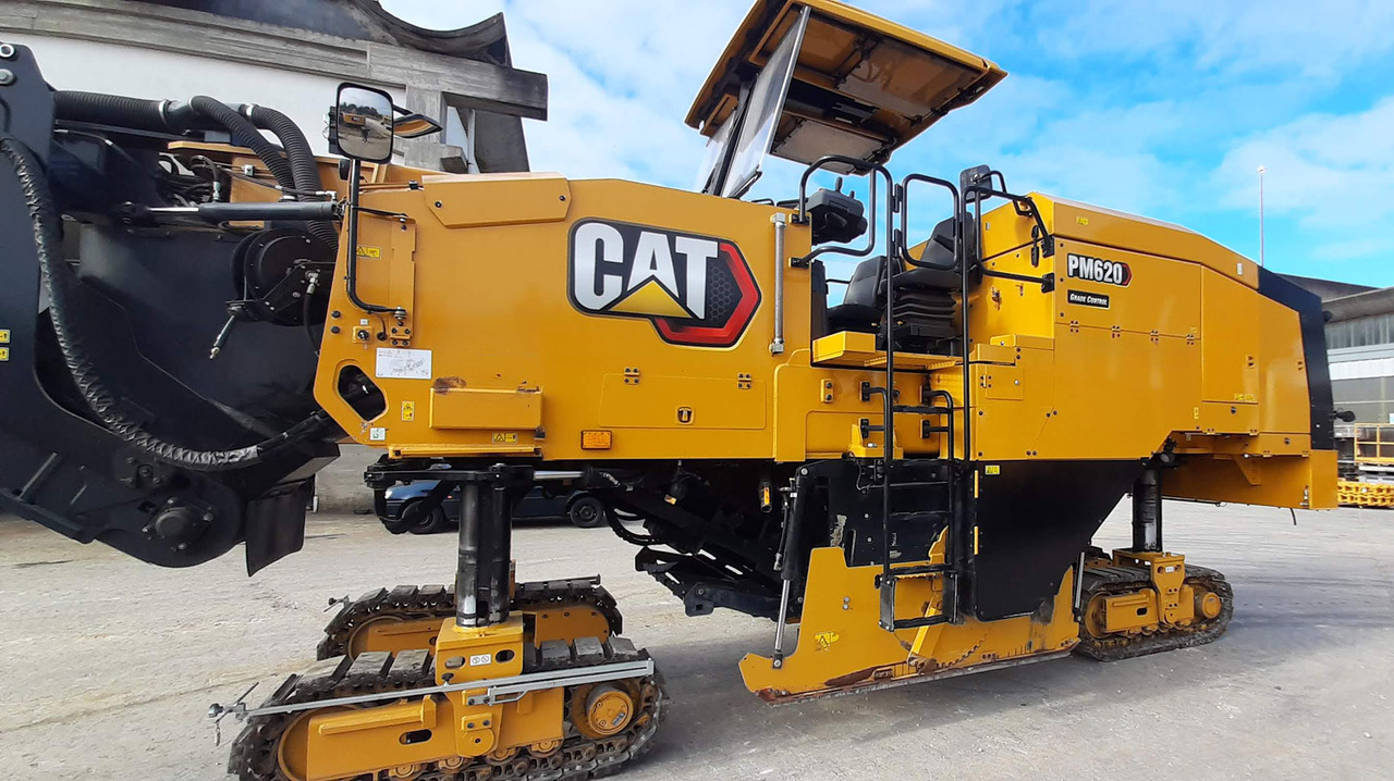 Caterpillar PM-620 - Дорожная фреза: фото 2 Caterpillar PM-620 - Дорожная фреза: фото 2