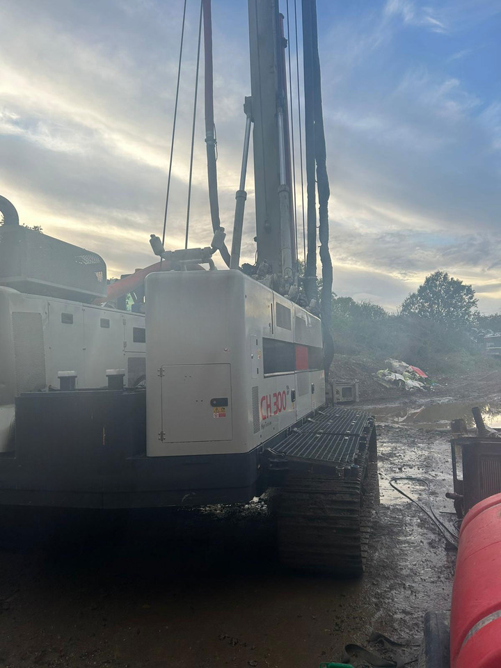 Comacchio CH 300 - Сваебойная установка: фото 5 Comacchio CH 300 - Сваебойная установка: фото 5