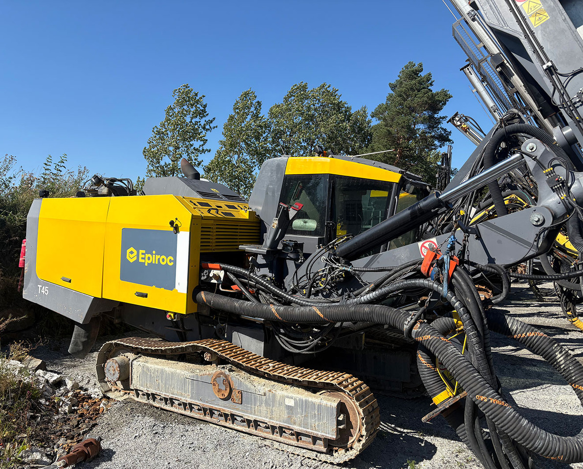 Epiroc SmartROC T45-10SF - Буровая машина: фото 1 Epiroc SmartROC T45-10SF - Буровая машина: фото 1