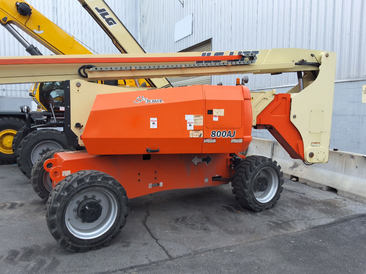 JLG 800AJ - Телескопический фронтальный погрузчик: фото 2 JLG 800AJ - Телескопический фронтальный погрузчик: фото 2