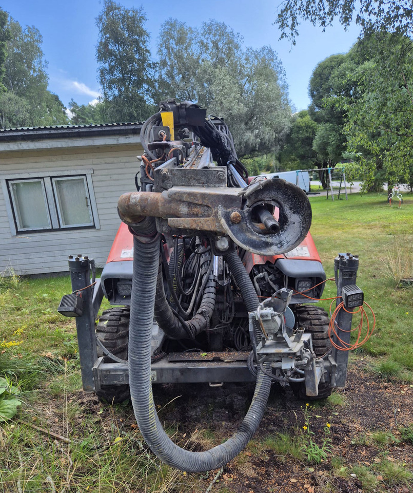 Sandvik Commando DC125R - Буровая машина: фото 5 Sandvik Commando DC125R - Буровая машина: фото 5