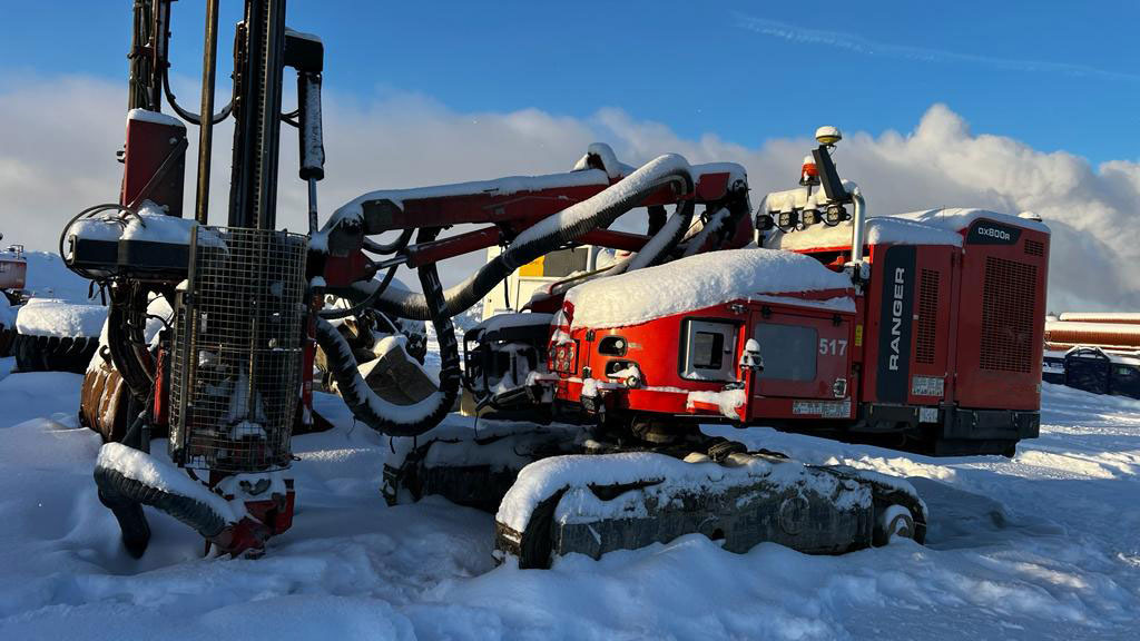 Sandvik DX800R - Буровая машина: фото 1 Sandvik DX800R - Буровая машина: фото 1