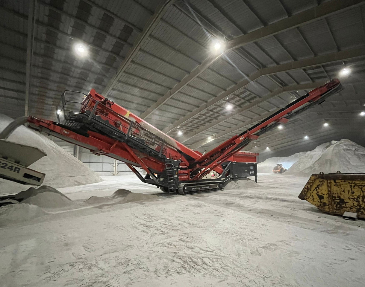 Sandvik QA441 - Грохот: фото 2 Sandvik QA441 - Грохот: фото 2