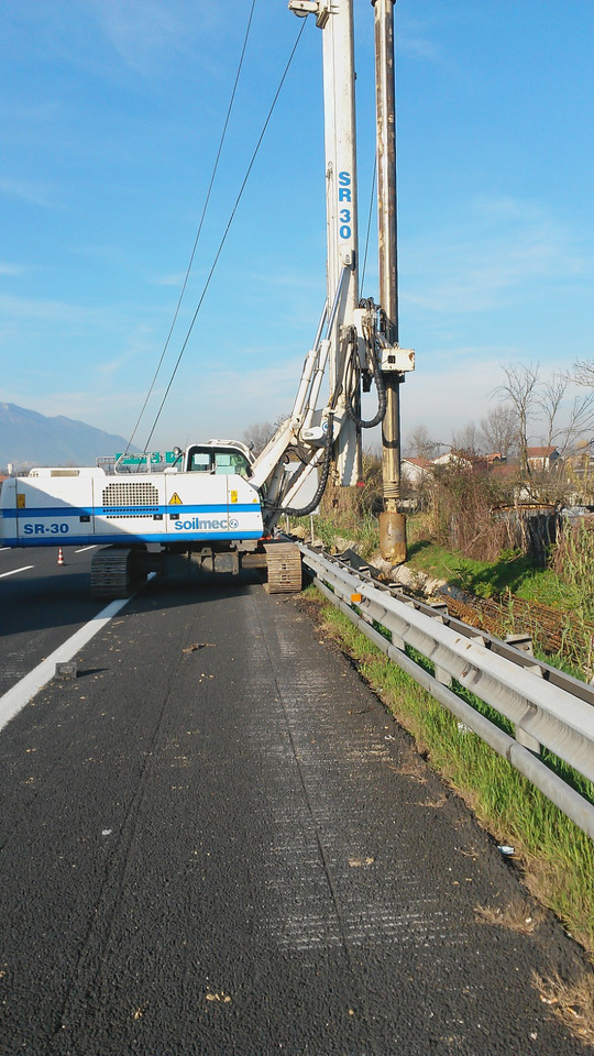 Soilmec SR-30 - Сваебойная установка: фото 3 Soilmec SR-30 - Сваебойная установка: фото 3