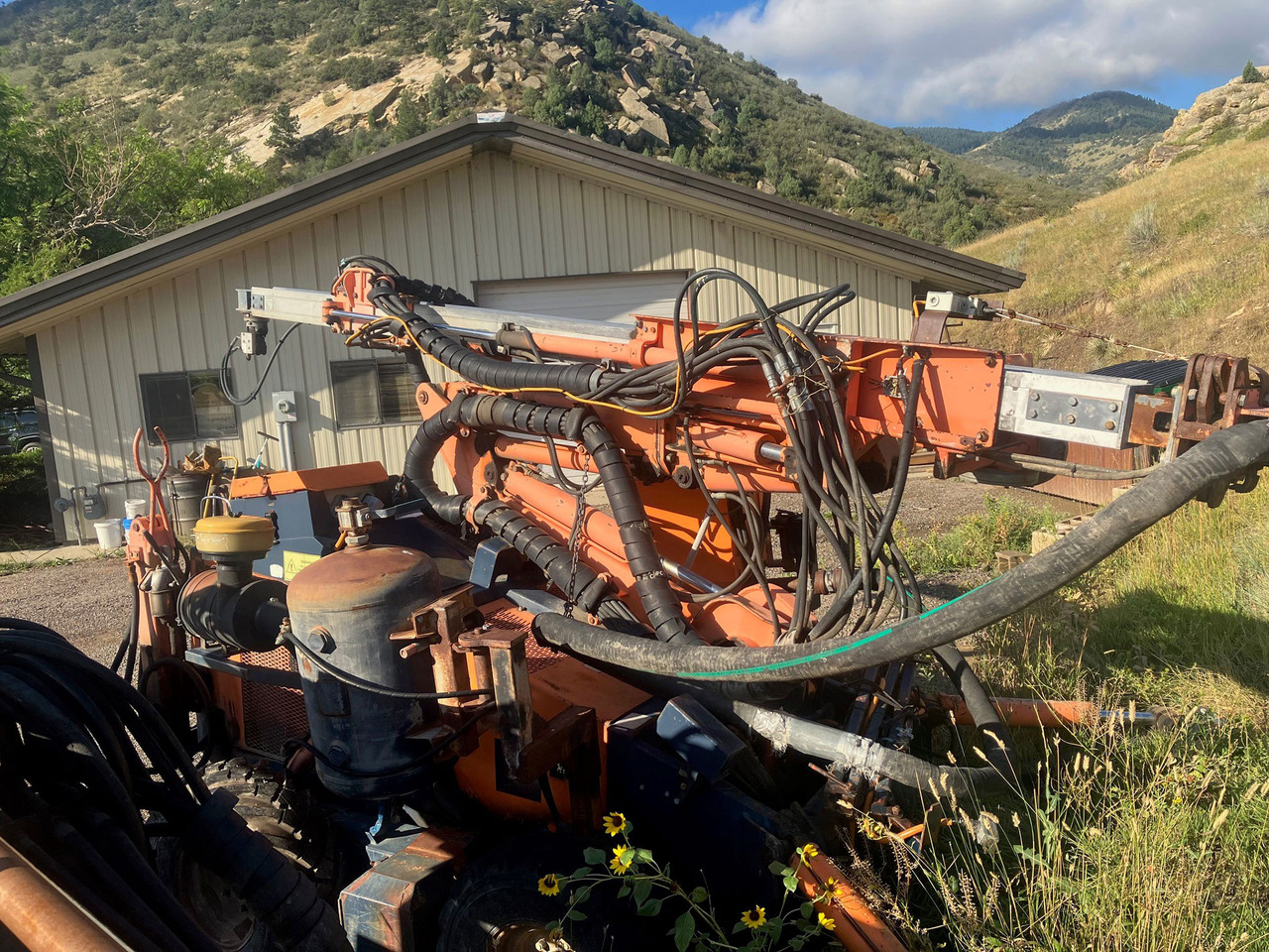 Tamrock Commando 300 - Буровая машина: фото 4 Tamrock Commando 300 - Буровая машина: фото 4