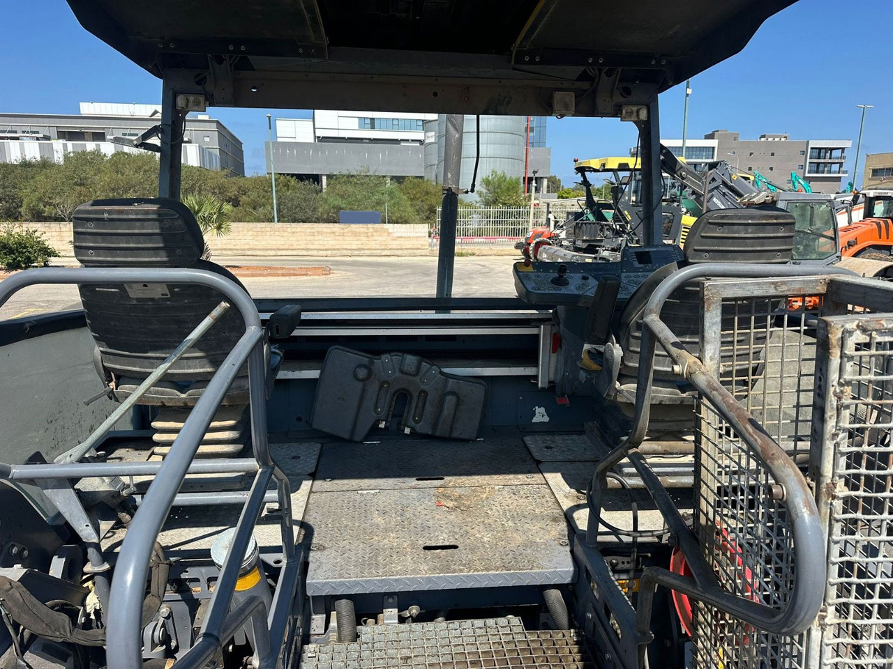 Vogele 2100-3i - Асфальтоукладчик: фото 5 Vogele 2100-3i - Асфальтоукладчик: фото 5