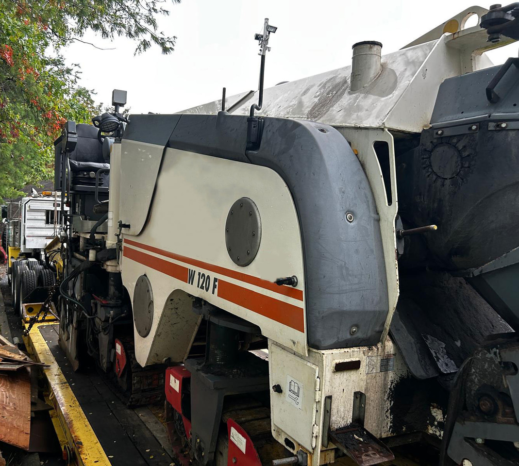Wirtgen W 120 F - Дорожная фреза: фото 4 Wirtgen W 120 F - Дорожная фреза: фото 4