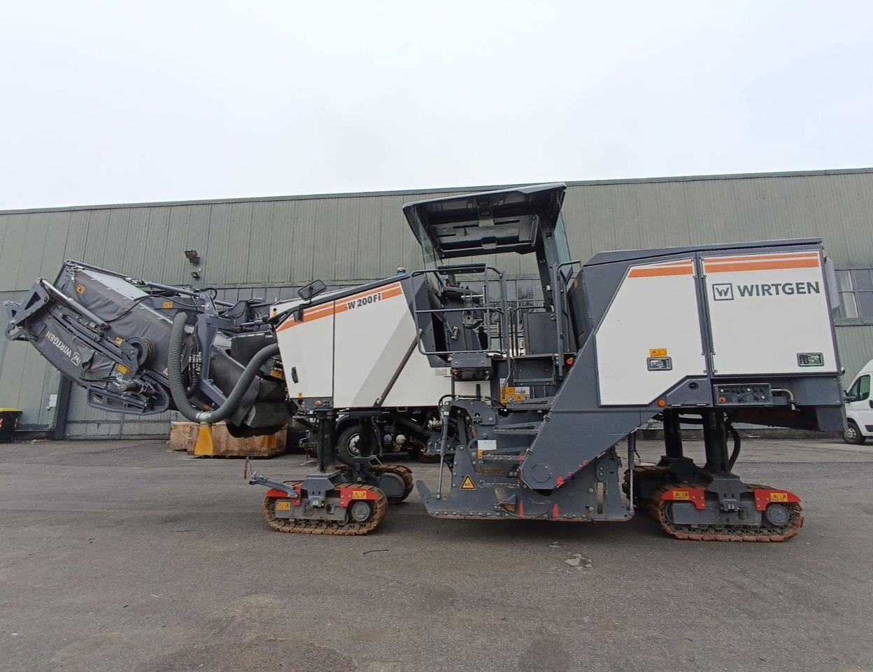 Wirtgen W 200 Fi - Дорожная фреза: фото 2 Wirtgen W 200 Fi - Дорожная фреза: фото 2