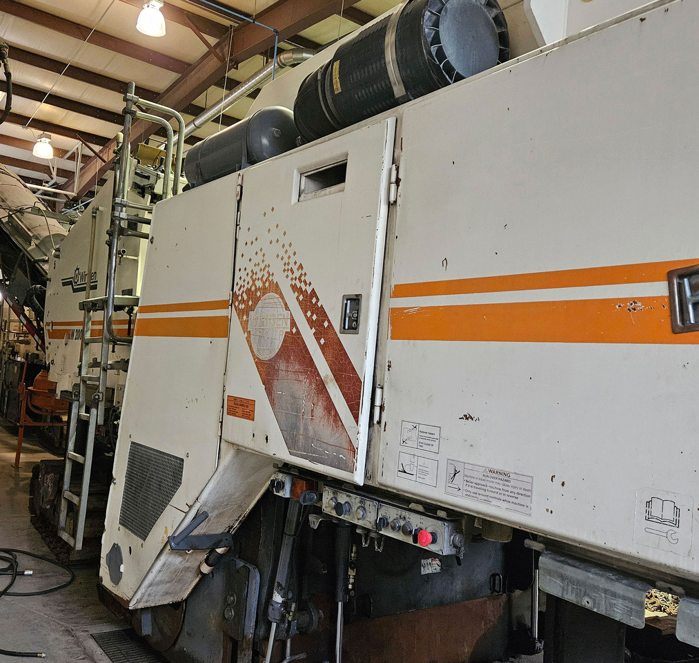 Wirtgen W 2000 - Дорожная фреза: фото 4 Wirtgen W 2000 - Дорожная фреза: фото 4