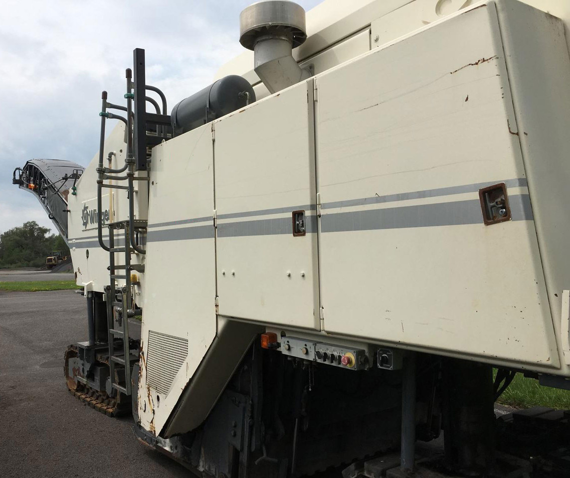 Wirtgen W 2000 - Дорожная фреза: фото 3 Wirtgen W 2000 - Дорожная фреза: фото 3