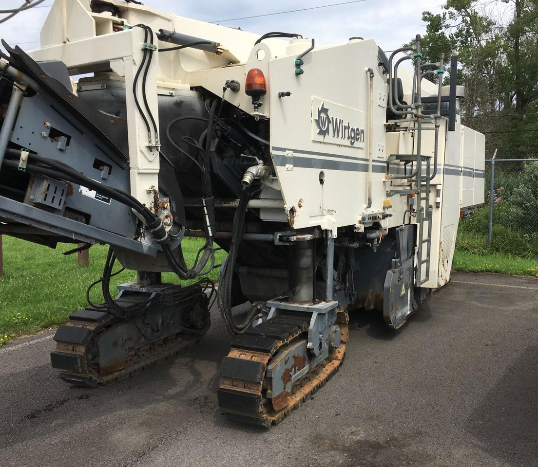 Wirtgen W 2000 - Дорожная фреза: фото 2 Wirtgen W 2000 - Дорожная фреза: фото 2