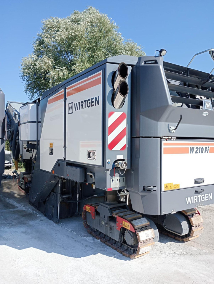 Wirtgen W 210 FI - Дорожная фреза: фото 3 Wirtgen W 210 FI - Дорожная фреза: фото 3