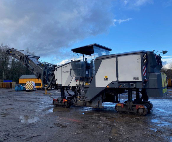 Wirtgen W 210 i - Дорожная фреза: фото 4 Wirtgen W 210 i - Дорожная фреза: фото 4