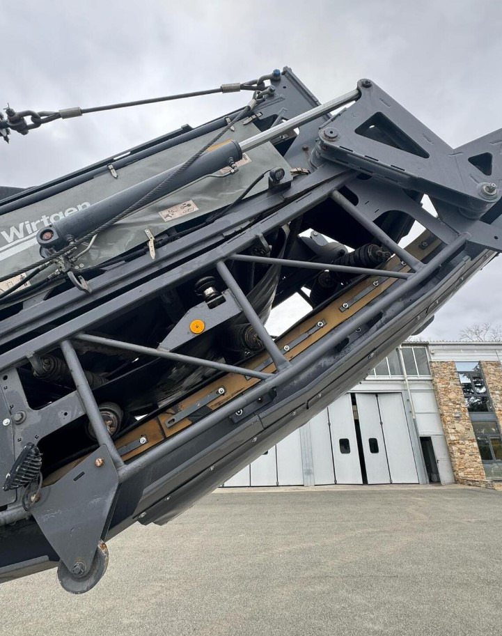 Wirtgen W 220 - Дорожная фреза: фото 4 Wirtgen W 220 - Дорожная фреза: фото 4