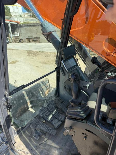 Doosan DX235LCR - Гусеничный экскаватор: фото 5 Doosan DX235LCR - Гусеничный экскаватор: фото 5