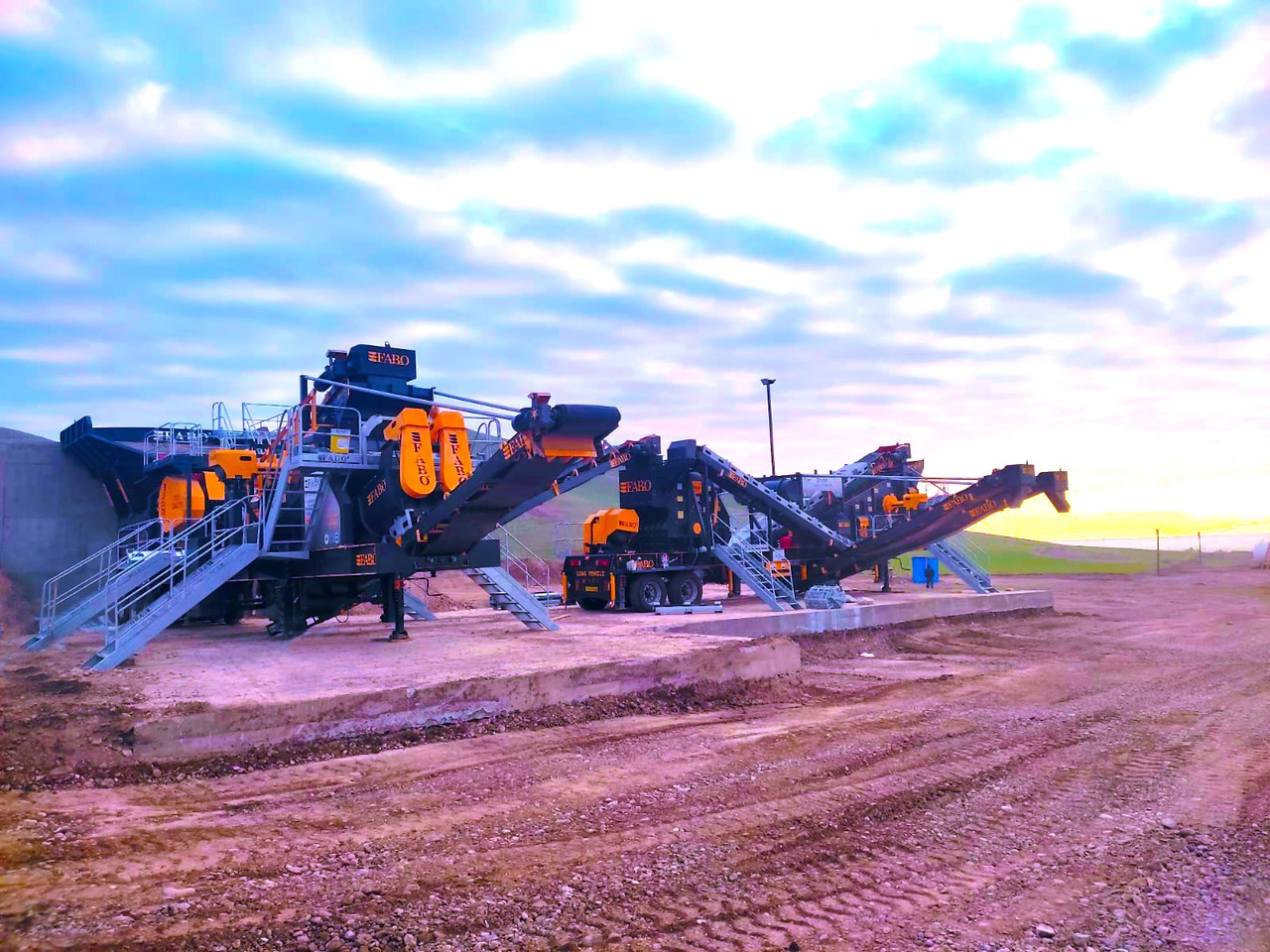 FABO Mobile crusher - Мобильная дробилка: фото 2 FABO Mobile crusher - Мобильная дробилка: фото 2