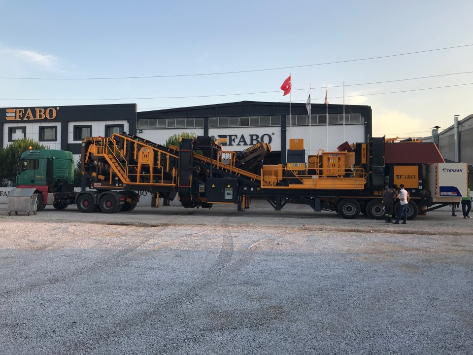 Новый Мобильная дробилка FABO Mobile crusher: фото 15