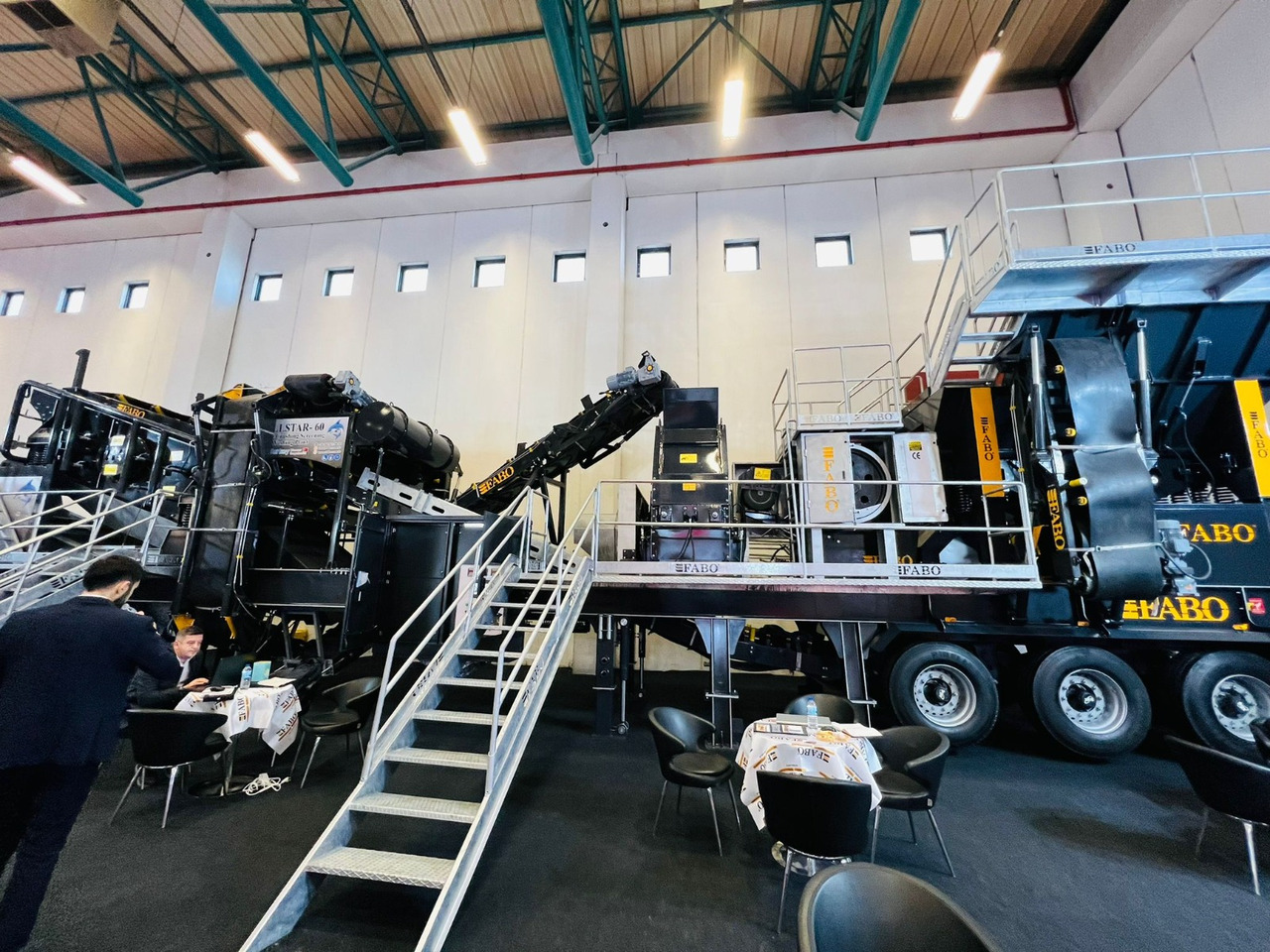 FABO Mobile crusher - Мобильная дробилка: фото 3 FABO Mobile crusher - Мобильная дробилка: фото 3